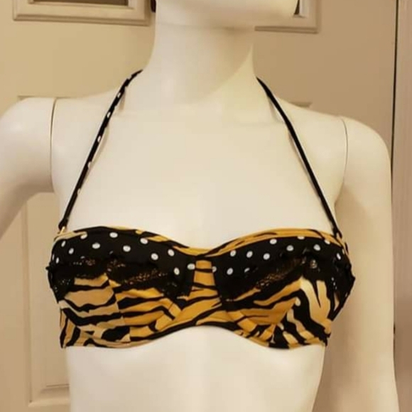 Victoria Secret size 32B - Picture 1 of 5